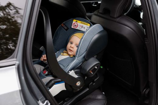 BeSafe iZi Go Modular X2 i-Size fresh Black Cab
