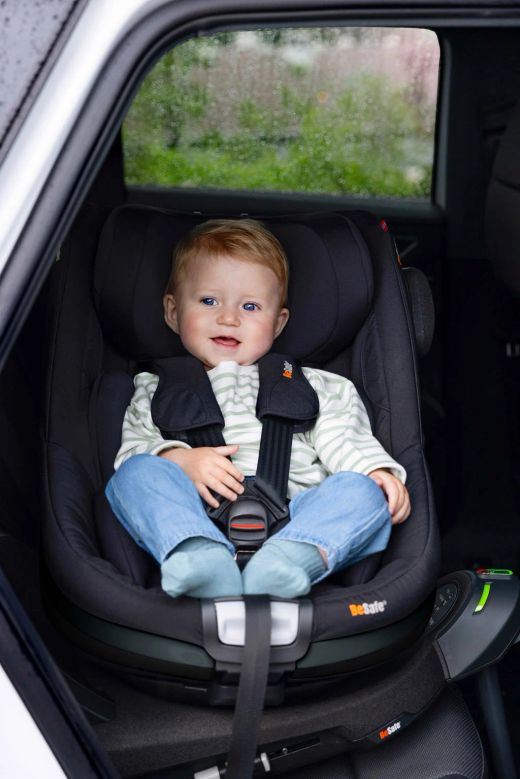 Bundle BeSafe Beyond 2  B asiento + base