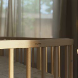 Cuna Nighti Mini de Stokke