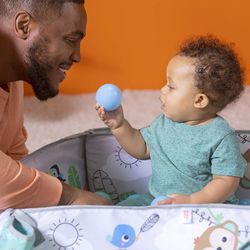 Gimnasio de actividades 5 in 1 totally Tropical de Bright Star