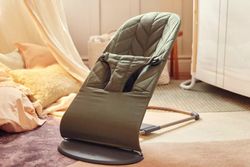 Hamaca Bliss Verde oscuro de BabyBJörn