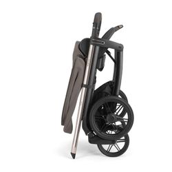 Inglesina Aptica System Quattro 2026 con Dawin Infant Recline Evo