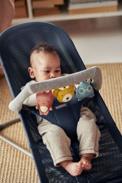 Juguete para hamaca BabyBjörn Amiguitos juguetones