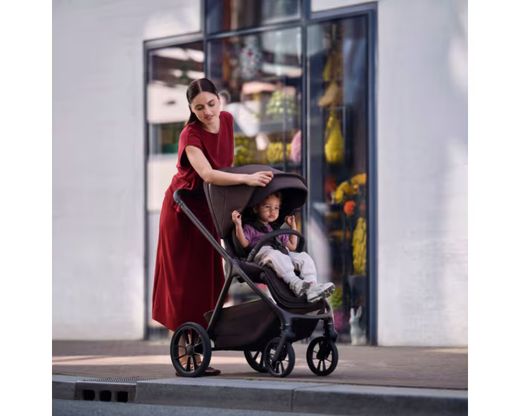 Maxi-Cosi Oxford+ 2027 capazo plegable y plegado automático con una mano