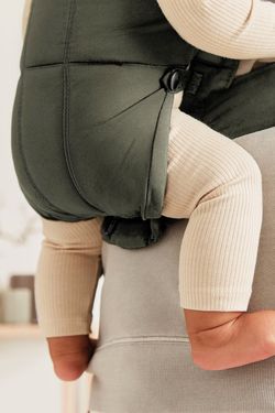 Mochila Porta Bebé Babybjörn Mini Algodón