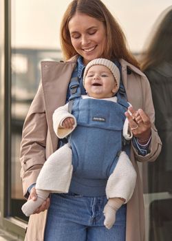Mochila porta bebé Babybjörn Harmony tejido cepillado