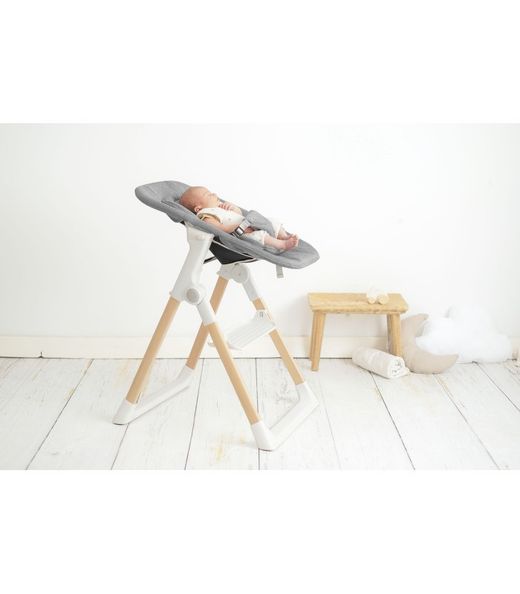 Trona de madera con hamaca de Olmitos