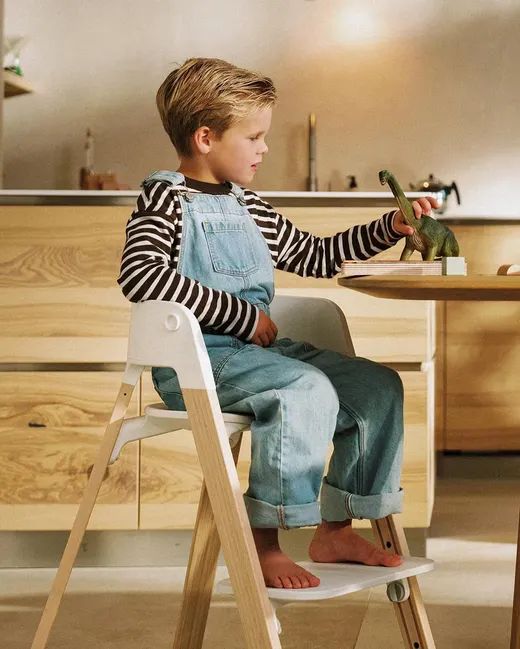 Trona Steps de Stokke Completa