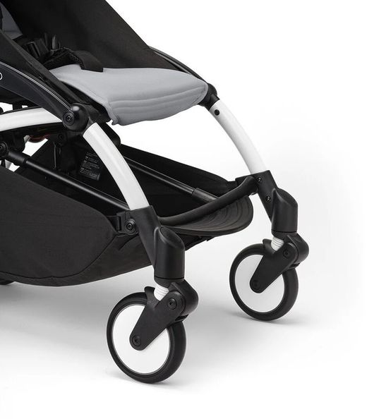 YOYO 3 silla de paseo + basinet de Stokke chasis negro